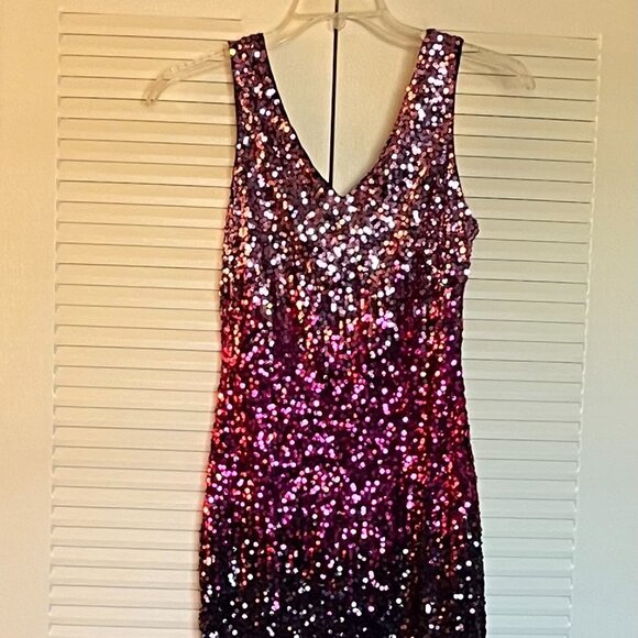 Dresses & Skirts - PrettyGuide Women’s V-Neck Sequin Dress Size S